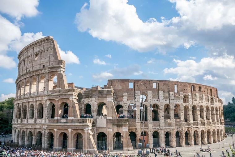 rome-3550739_1280-min.jpg