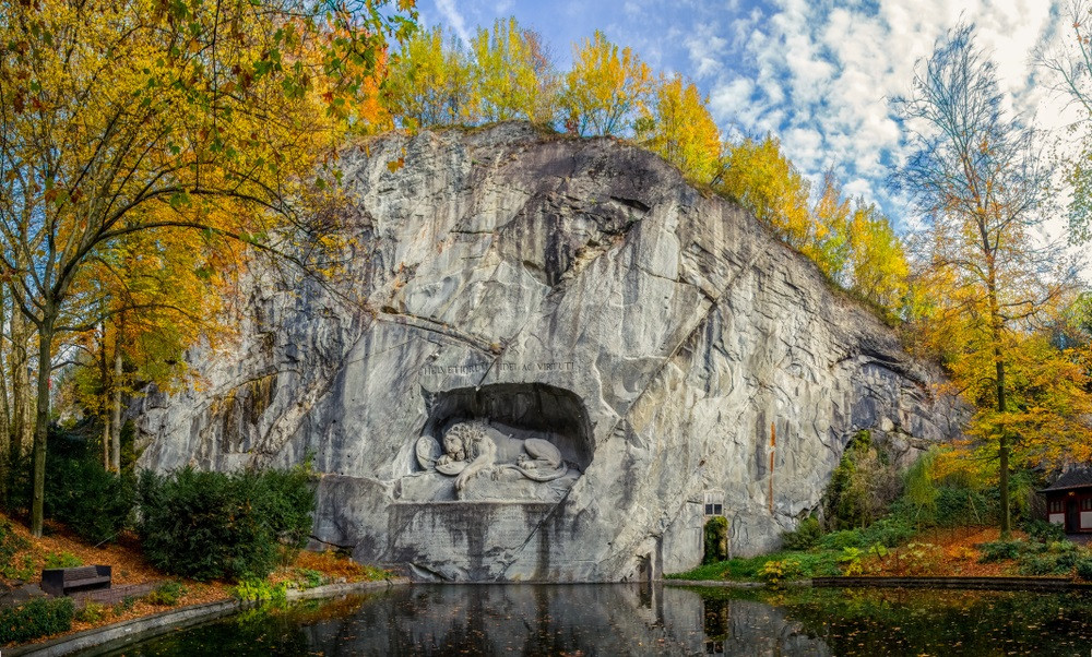 獅子紀念碑旅遊指南| 熱門景點資訊、交通地圖| ezTravel易遊網
