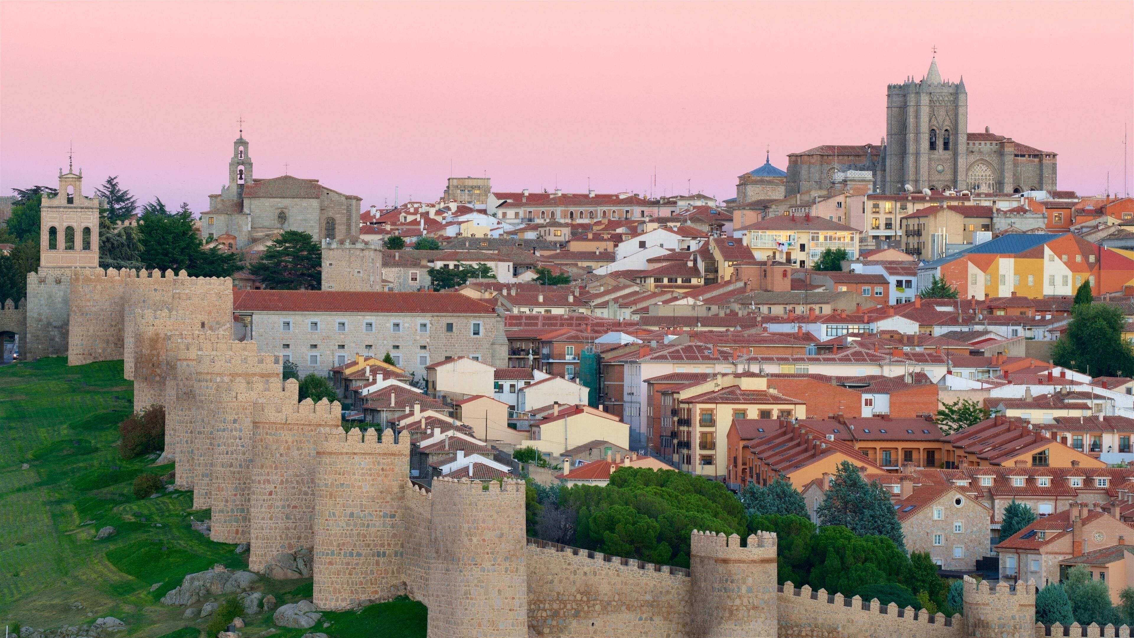 Visitez Ávila: guide touristique 2026 | Expedia.fr