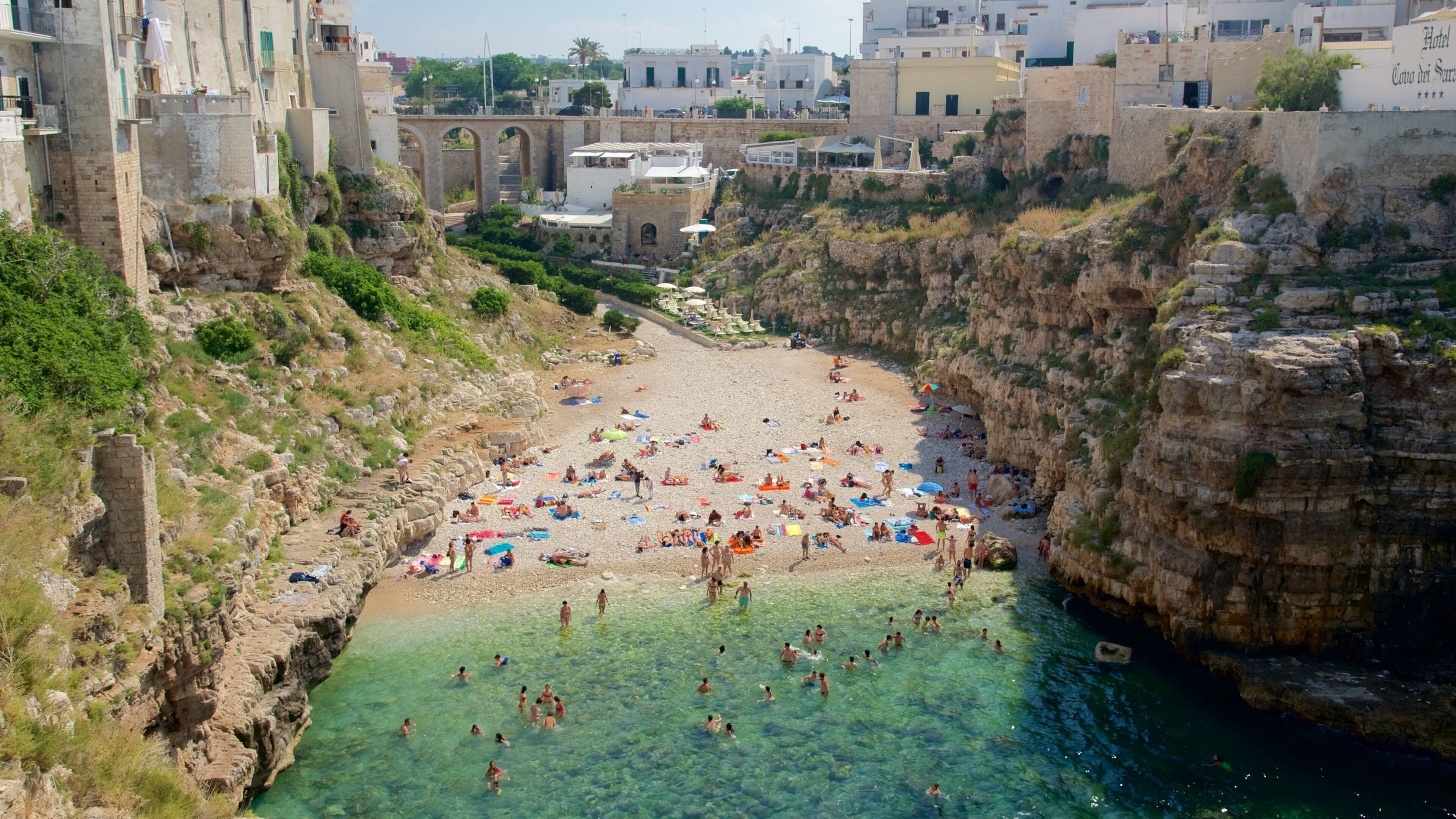 Visitez Bari: guide touristique 2026 | Expedia.fr
